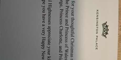 Powiększ grafikę: Kartka z życzeniami świątecznymi od Rodziny Królewskiej