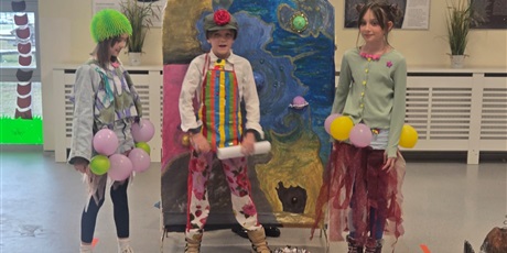 Powiększ grafikę: wielki-sukces-naszej-szkoly-678055.jpg