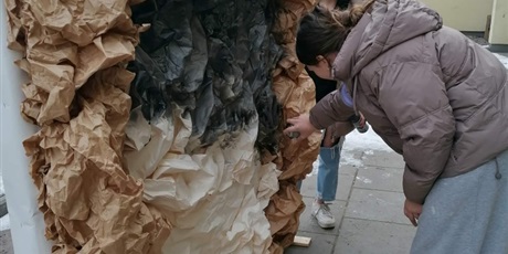 Powiększ grafikę: Rzeźba z bibuły